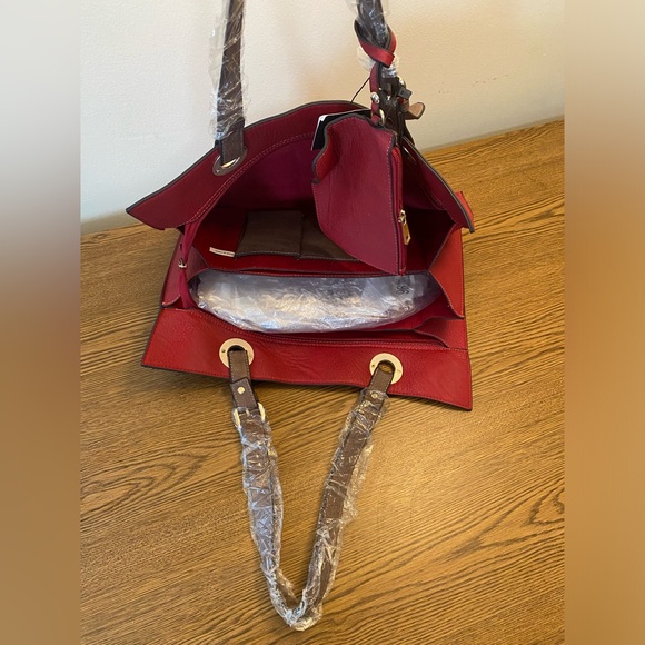 Lisa Fang Red Purse w/ Attached Wallet - Picture 6 of 9